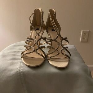 Jessica Simpson Gold Strappy Heels